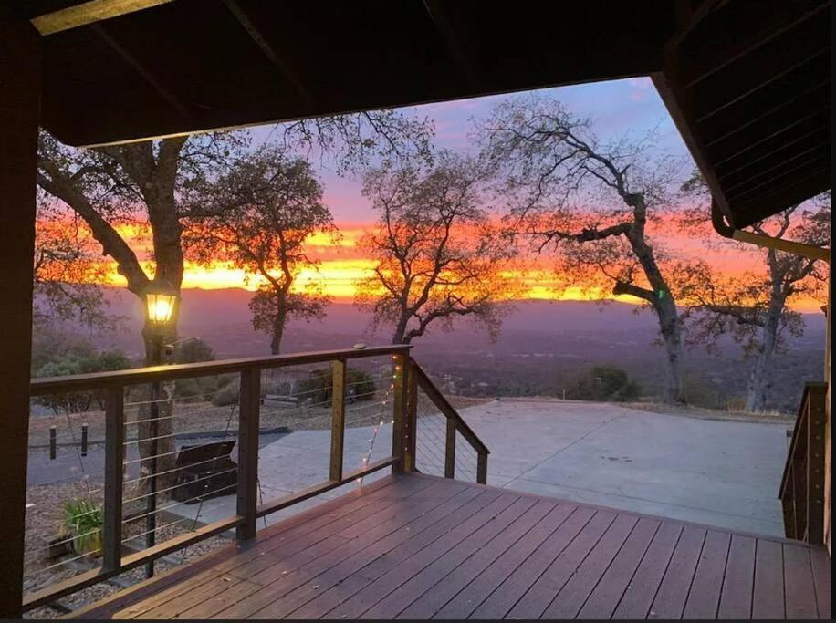 New! Yosemite Mountain Villa, Stunning Views -More オークハースト エクステリア 写真