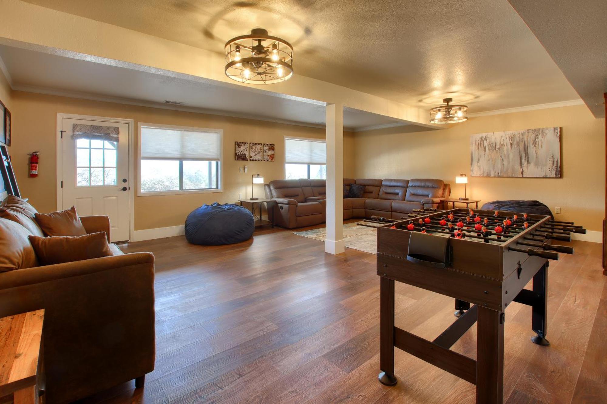 New! Yosemite Mountain Villa, Stunning Views -More オークハースト エクステリア 写真