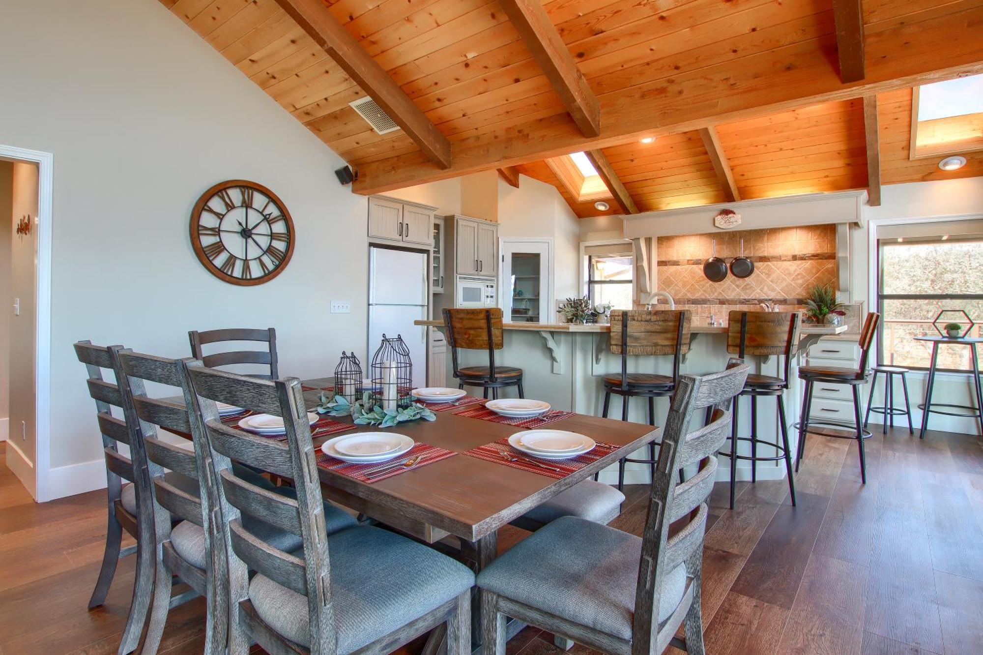 New! Yosemite Mountain Villa, Stunning Views -More オークハースト エクステリア 写真